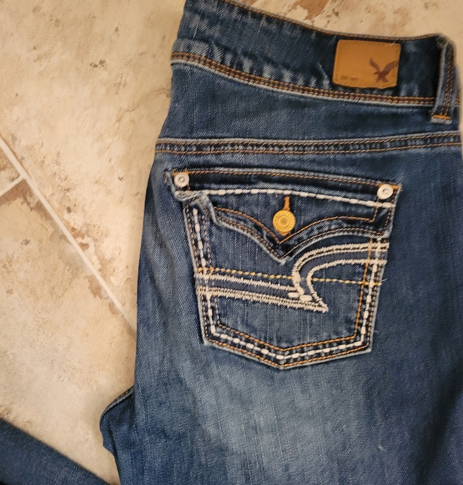 Jeans - Picture 2 of 6